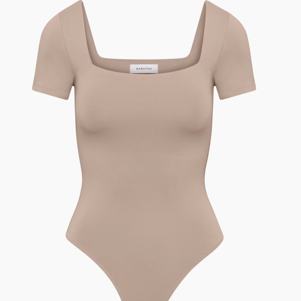 Aritzia - Babaton Short Sleeve Bodysuit - Warm Taupe - Sise XS